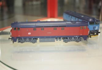  Dieselová lokomotiva Bardotka 749 182-2 ČD (HO)