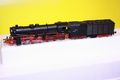 Model zcela nové parní lokomotivy BR 52 DR /HO/