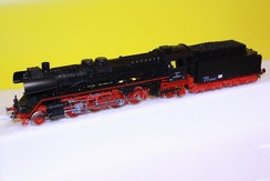 Špičkový model parní lokomotivy PIKO BR 41/HO/