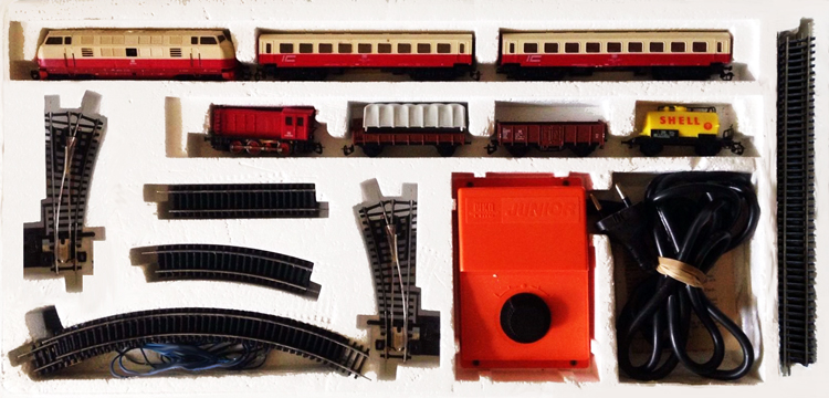  Kombinovaný set 2 lokomotivy, vagóny koleje trafo (TT)