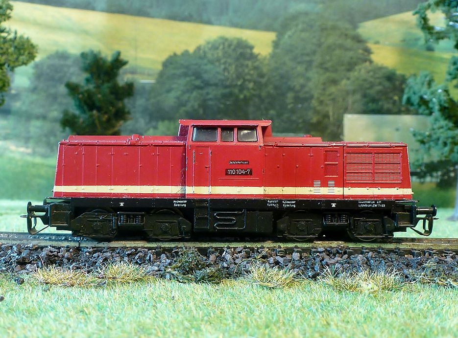 BTTB - Dieselová lokomotiva BR 110 DR - TT