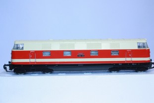 Model dieselové lokomotivy V180 DR