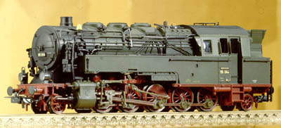 Model parní lokomotivy BR 95