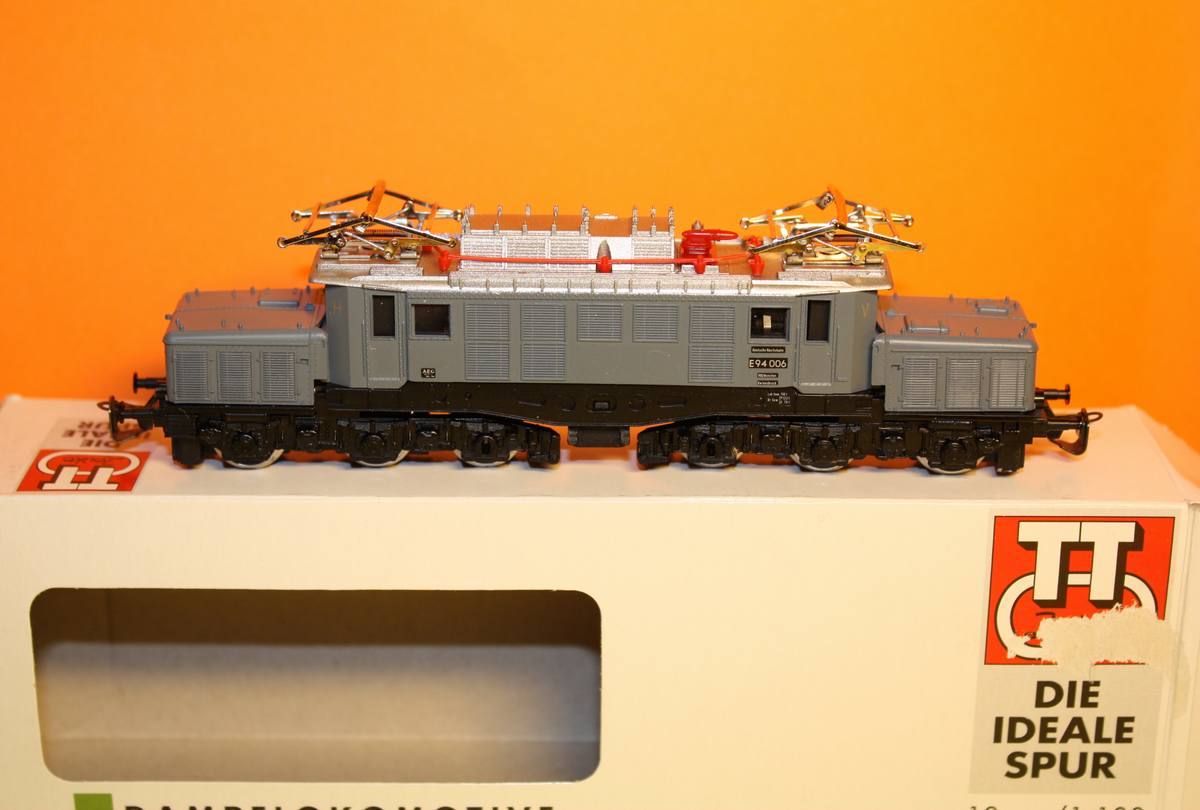 Model elektrické lokomotivy E 94 DRG