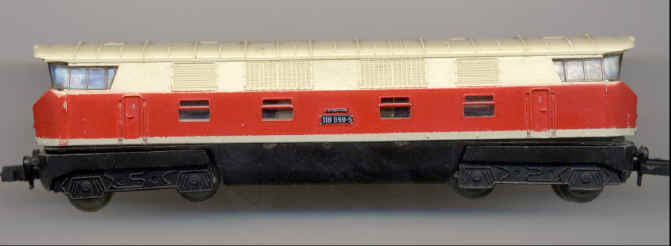 Model dieselové lokomotivyDR118 059-5, Piko vláčky(N)