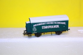 Malosériový kovový model vagonu Staropramen /TT/