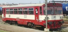 33712 Kuehn - Motorový vůz řady 810 (ex. M152) červeno/krémový