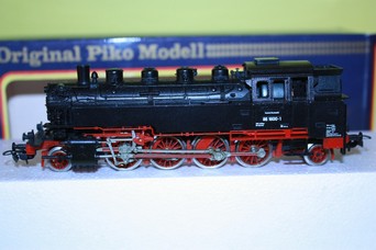 Parní lokomotiva BR 86 (HO)