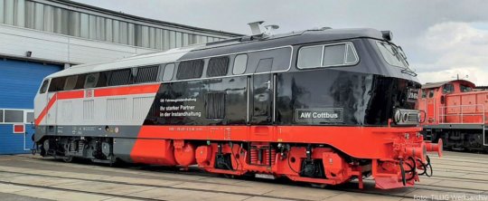 04707 Tillig TT Bahn - Dieselová lokomotiva BR 218 "Fahrzeuginstandhaltung Cottbus"