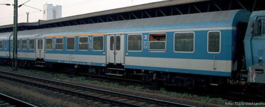 12605 Tillig TT Bahn - Rychlíkový vůz 1./2.třídy AByee se středními vstupy, typ Halberstadt