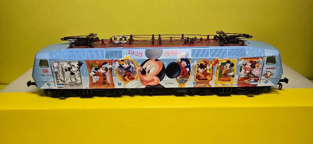 Elektrická lokomotiva BR 120 (HO)