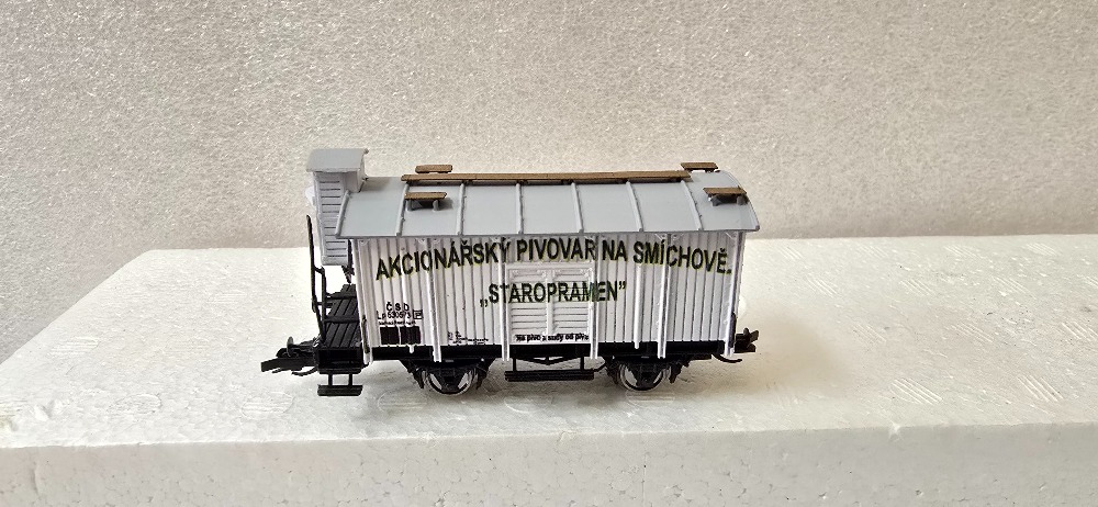Maloserie pivní vůz Staropramen TT